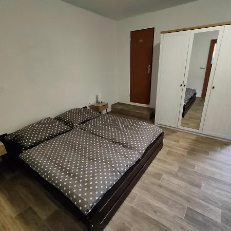 Apartmany Na Ceste Desná Zewnętrze zdjęcie