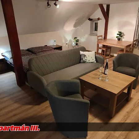 Apartmany Na Ceste Desná Zewnętrze zdjęcie