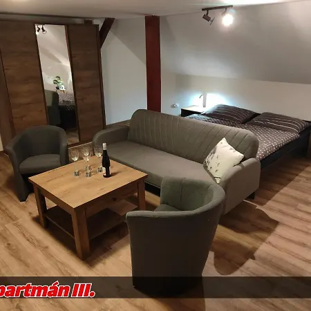 Apartmany Na Ceste Desná Zewnętrze zdjęcie