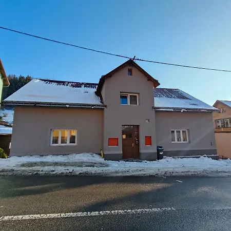 Apartmany Na Ceste Desná Zewnętrze zdjęcie