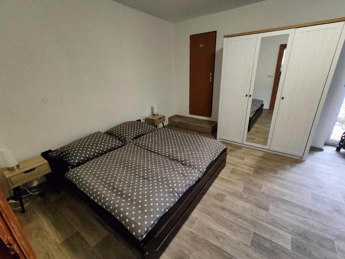 Na Ceste Apartment *