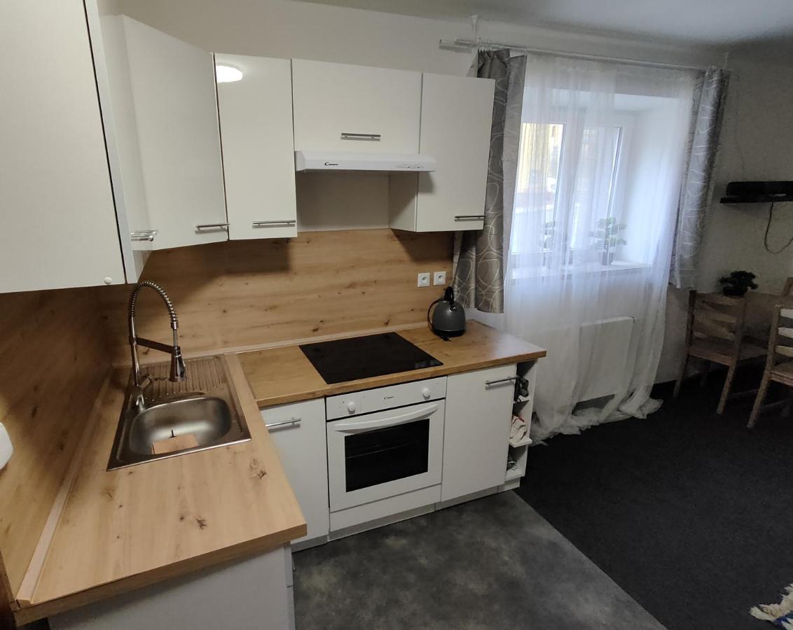 Apartment Na Ceste *